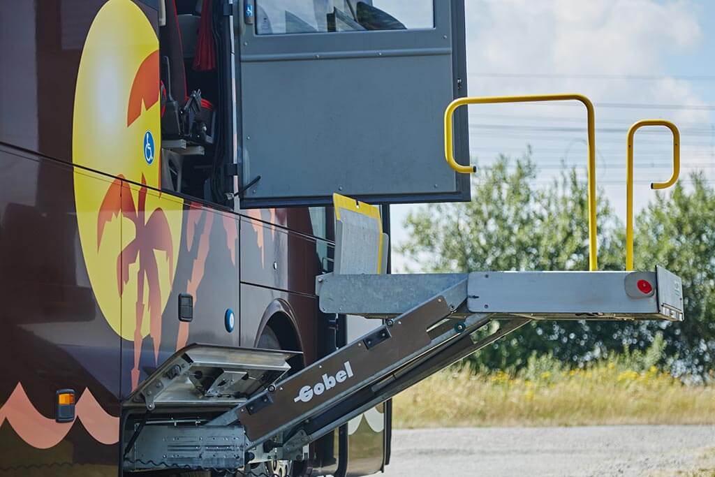 Mercedes Tourismo Autocars Voyages Degrève
